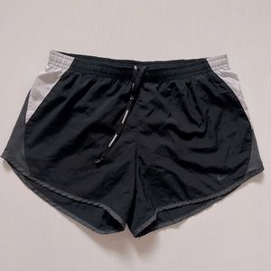 Nike Women's Dri-FIT Running Lined Activewear Shorts Size S Black White Soccer